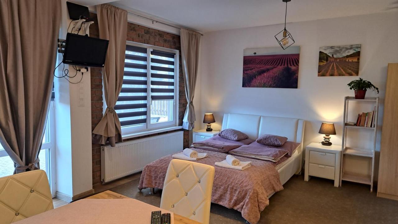 Apartament Lavender Jelenia Gora Ngoại thất bức ảnh